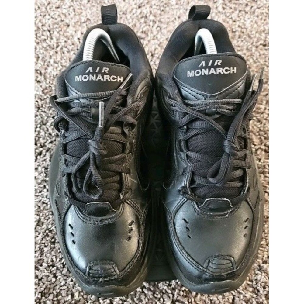 Nike Air Monarch Men's Walking Shoes Size 8